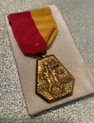1936 LOYOLA ACADEMY ALL TOURNAMENT BASKETBALL TEAM MEDAL CHICAGO - Image 1 of 4