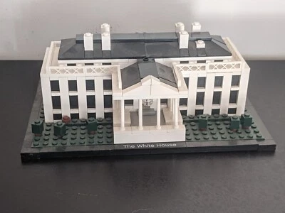 LEGOS ARCHITECTURE WHITE HOUSE DC (may be missing pieces) no box/ instructions - Image 1 of 4