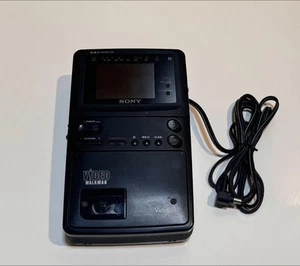 Sony Video 8 Walkman Gv-8 - Picture 1 of 9