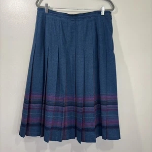Vintage Pendleton Blue Plaid Pleated Skirt Size 16 W A line Virgin Wool USA - Picture 1 of 3