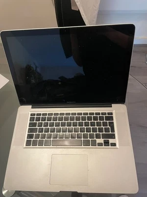 Macbook Pro (15-inch, Late 2008) - Image 1 of 3