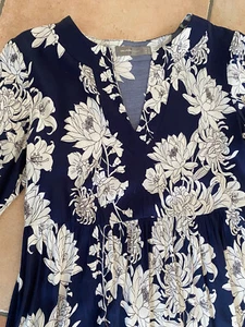 Maxikleid Blumen blau/weiß elegant, Gr. 34 - 36 - Bild 1 von 2