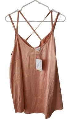 Camiseta sin mangas Lularoe rosa liso 3X Daniella satinada V espalda cruzada 3XL ¡Nueva! Foto 1 de 3