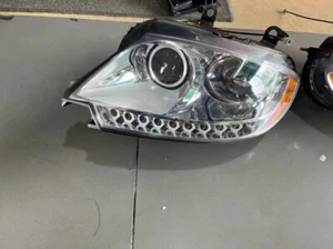 Faro izquierdo Maserati Quattroporte 2008-2012 EE. UU. - Imagen 1 de 2