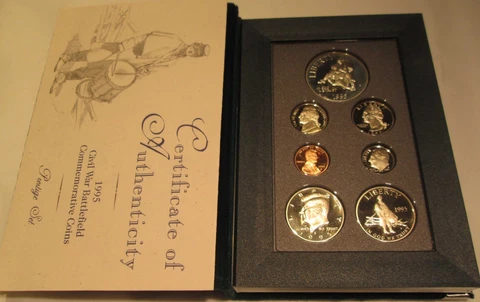 1995 Prestige Proof Set Civil War Silver Dollar U.S. Mint COA and Box 7 coin Cover