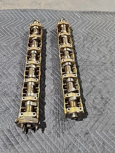 E36 328 BMW M52B28 Exhaust Camshaft Pair Single Vanos With Trays #AP10 - Picture 1 of 14