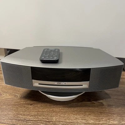Bose Wave Music System CD AM/FM Radio With Remote Control - Image 1 of 4