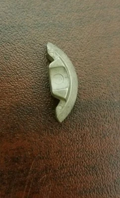 DEWALT 487126-00 INSERT FOR 1 1/8 SDS HAMMER - Image 1 of 3