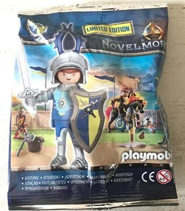 FIGURINE NEUF SOUS BLISTER PLAYMOBIL CHEVALIER DE NOVELMORE AVEC BOUCLIER - Picture 1 of 1