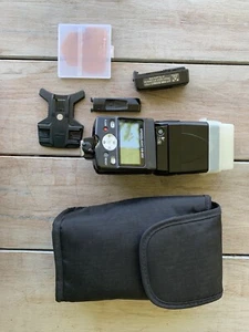 Nikon SB-800 Speed light Shoe Mount Flash - Picture 1 of 3