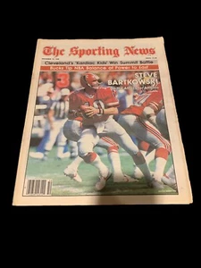 The Sporting News College Football 11/22/80 Georgia- Herschel Walker - Picture 1 of 2