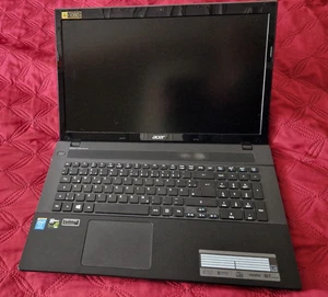 Acer Aspire V3-772G Laptop - Bild 1 von 8