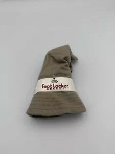 Cappello a secchiello beige S/M aderente nuovo Foot Locker - Foto 1 di 3