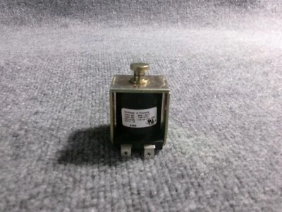 67006000 AMANA REFRIGERATOR DISPENSER SOLENOID - image 1 of 3