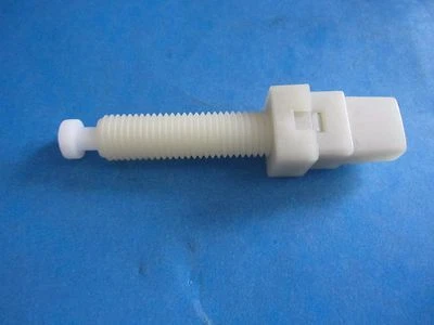 ПЕРЕКЛЮЧАТЕЛЬ СТОП-СИГНАЛА КУПЕ AUDI 80 90 100 200 4000 5000 QUATTRO НОВЫЙ - Изображение 1 из 2