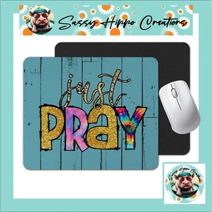 Alfombrilla de ratón Just Pray rústica de madera cristiana antideslizante trasera fácil de limpiar sublimada - Imagen 1 de 4