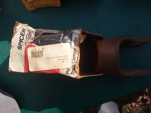 New OEM PTO Shaft Yoke 1-1/4" Round 1/4" Keyway Dana Spicer 10-4-183 - Picture 1 of 1