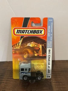 DAF XF95 Space Cab (Silver) City Action #54 MATCHBOX 2007 NIP Diecast - Picture 1 of 5