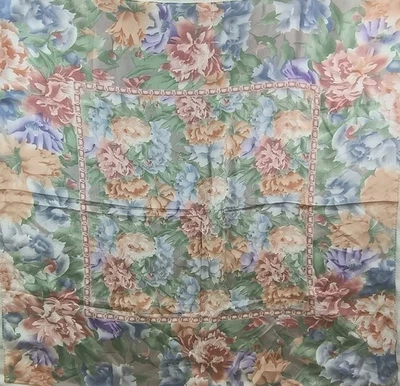 Bufanda de Seda Liz Claiborne Vintage Años 80 90 Pastel Floral Hecha en Japón Cuadrada 30" Foto 1 de 4