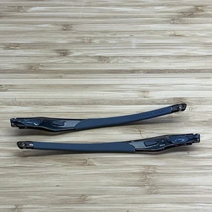 Oakley Crosslink Ersatzarme/Bügel grau/schwarz komplett Paar beide Bügel - Bild 1 von 6
