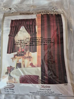 Cortina de ducha Metro Borgoña Poliéster 70x72 Foto 1 de 3