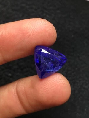 Piedra preciosa de tanzanita natural de 12,1 quilates forma de trillón bonito color y brillo - Tanzania Foto 1 de 4