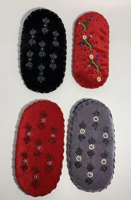 Estuche para gafas vintage suave hecho a mano en Rusia terciopelo con cuentas floral 4 piezas Foto 1 de 4