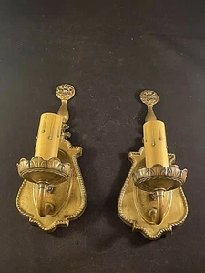 PAIR OF ANTIQUE BRASS MISSION STYLE SCONCES - Picture 1 of 9
