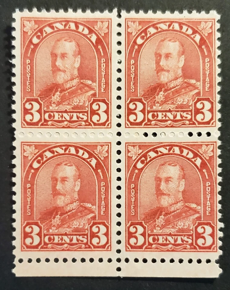 Stamps Canada Mint: #167  3c deep red Geo. V Arch Issue block of 4  VF MNH - Image 1 of 1