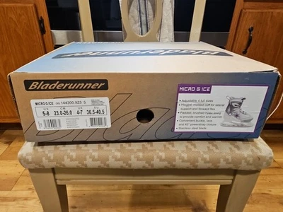 NUEVO Bladerunner Niños Patines de Hielo Ajustables Tallas 5-8 Micro G Blanco Hielo Acolchado Foto 1 de 4