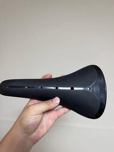 Kuwahara Bmx Plastic Saddle Black - Picture 1 of 2
