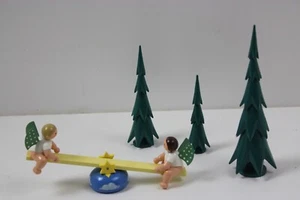 Engel auf Wippe von Wendt und Kühn Erzgebirge mit Bäumen Tannen WuK - Bild 1 von 11