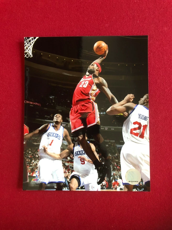 LeBron James (Cavaliers), Licensed, Photo File  8" x 10" Color Photo (Vintage)  - Image 1 of 1