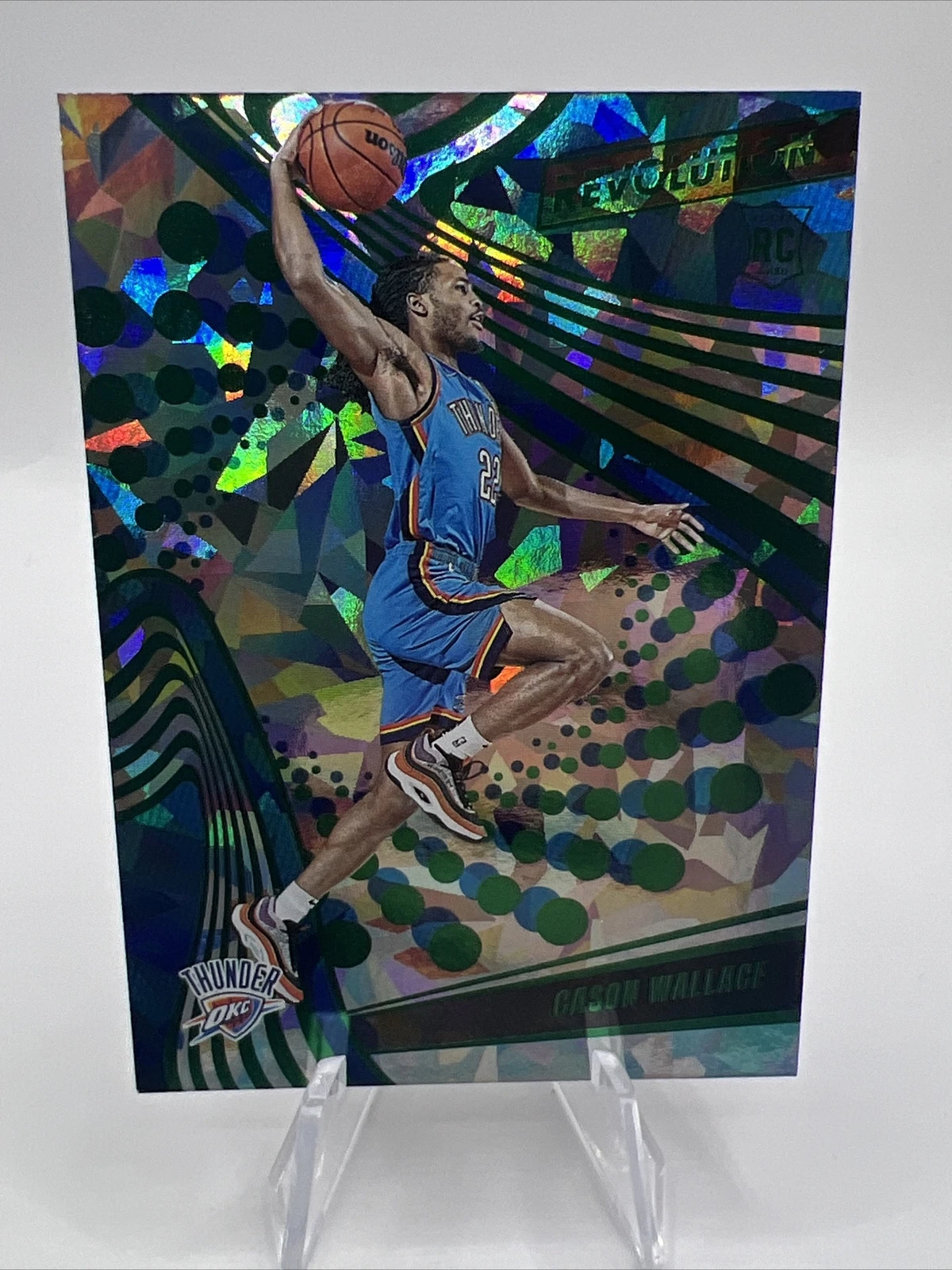 Cason Wallace RC 2023-24 Revolution Chinese New Year Emerald /88 SP OKC Thunder