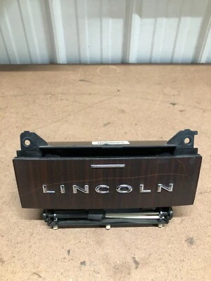 Деревянный поддон для пепла для приборной панели 06–08 Ford Lincoln Mark LT 4L34-1504810 - Изображение 1 из 4