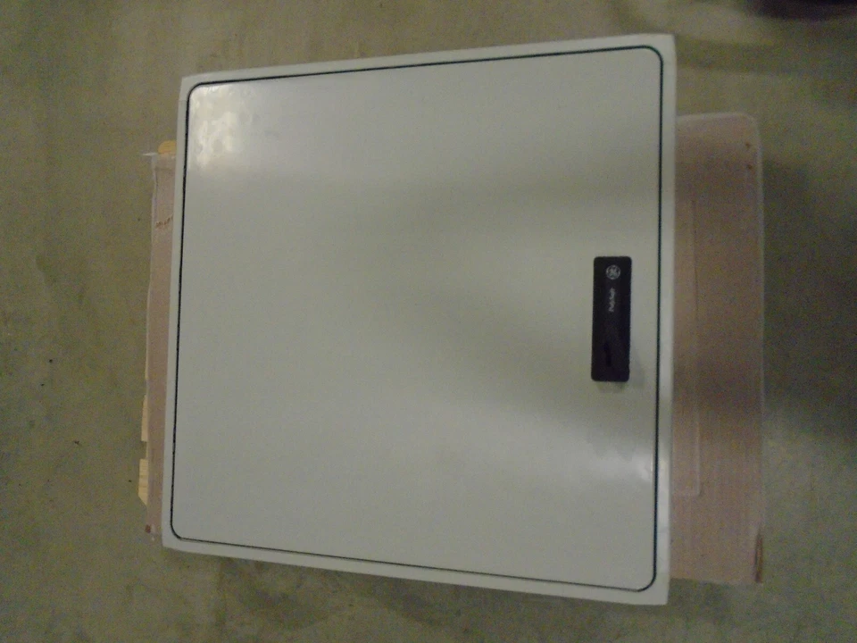 Lightly used in original packaging GE/Vynckier Polysafe FRP Enclosure #PS3030A - Изображение 1 из 4