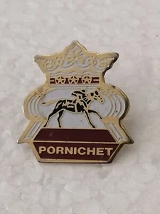 Pin's Pins Pin Ville France Hippodrome Courses De Chevaux "Pornichet"  - Picture 1 of 1