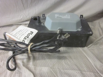 Bomba utilitaria de eliminación de condensación Flotec 2 cuartos 200 galones por hora FPCP-20ULST Foto 1 de 4