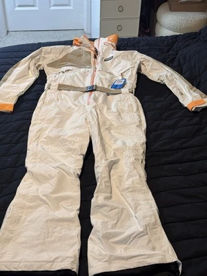 Columbia Women's Wintertrainer Snow Suit 'White'-Size M Brand New - Image 1 of 4