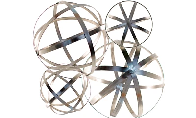 Esfera de acero jardín topiario césped adorno 24"" metal acabado plata pliegues plano Foto 1 de 4