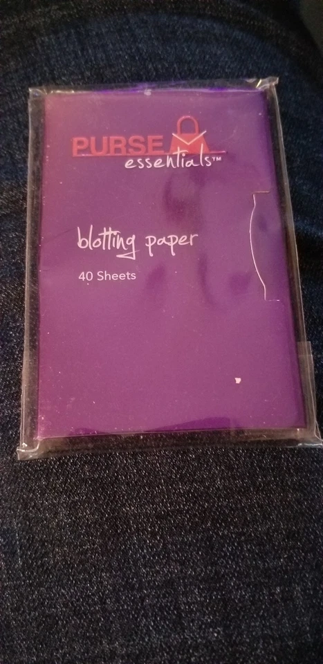 Purse essentials Blotting paper - Image 1 of 1