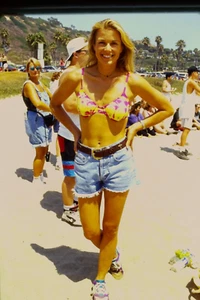 KATHERINE KELLY LONG, 1994, SLIDE 35mm - Foto 1 di 1