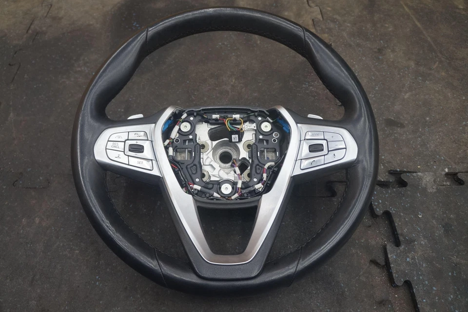 Steering Wheel Shift Paddle Drive Assist 32306871738 OEM Bmw 750i 740 760 16-19 - Image 1 of 4