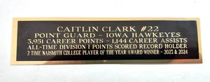 Targa Caitlin Clark Iowa Occhi di Falco per una targa fotografica basket 1,5" x 8" - Foto 1 di 12