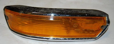 BMW 1502 1802 2002 2002ti 2002tii E10 turn signal Indicator Lamp lens K22704 LH - Image 1 of 4