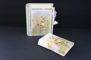 Hallmark Marjolein Bastin 15 Tarjetas Sobres Flores Silvestres Pájaro Caja Decorativa NUEVO - Imagen 1 de 7