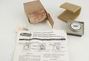 Vintage Dayton Heating Thermostat 2E222 2E223 (A2L) Wall Mounted - Picture 1 of 5
