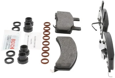 For 1992-1995 GMC K2500 Suburban Bosch QuietCast Semi-Metallic Brake Pads Front - Image 1 of 4
