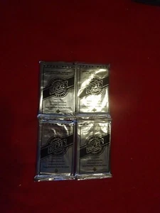 1992-93 Upper Deck 4 Unopened Hockey Packs NHL-LNH - Picture 1 of 2