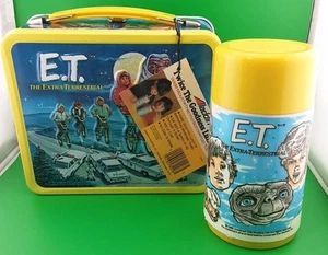 E.T. - ET 1982 Vintage Metall Brotdose mit Kunststoff Thermoskanne Neu mit Etikett OSS - Bild 1 von 12